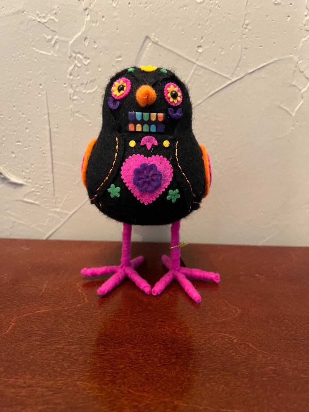 Target Hyde & EEK! Boutique Halloween Bird Figurine Día de los Muertos 2021